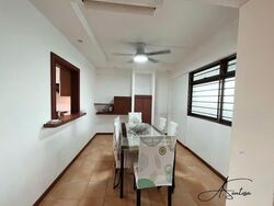 Blk 288C Jurong East Street 21 (Jurong East), HDB Executive #555797361